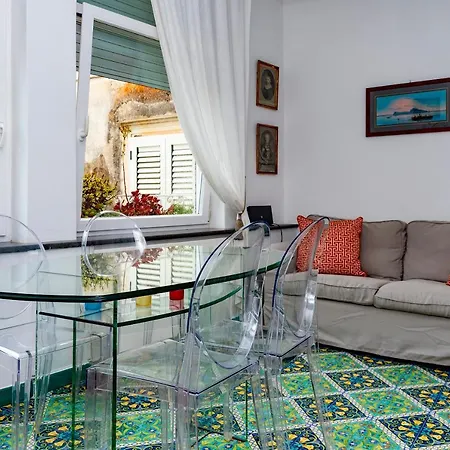 Living Apartman